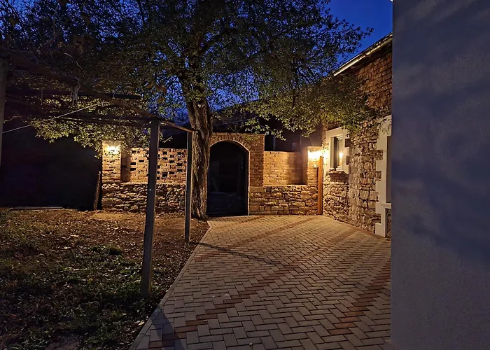 къщичка под шарената сянка 3* Kŭrpachevo